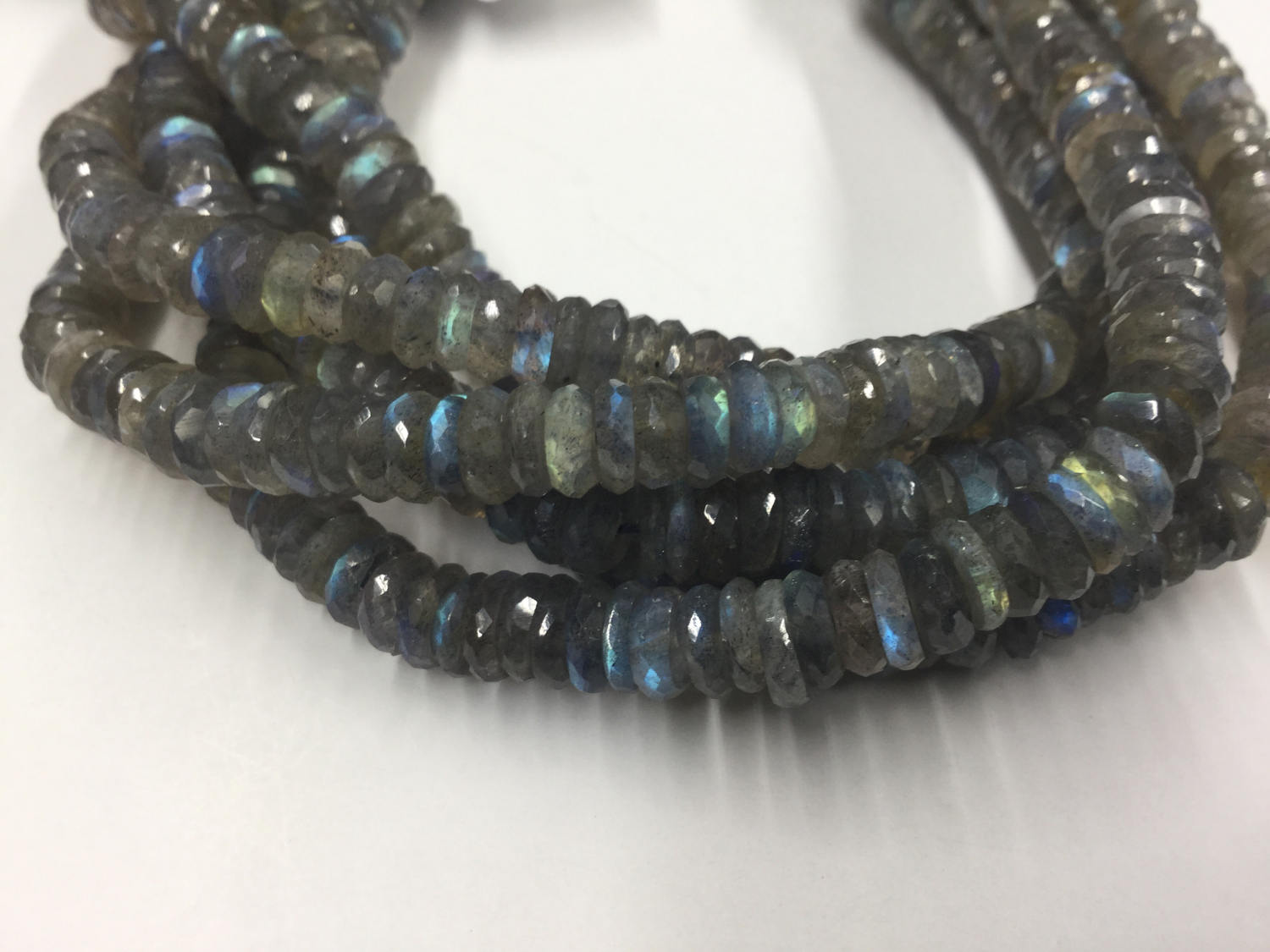 Labradorite Tires Faceted