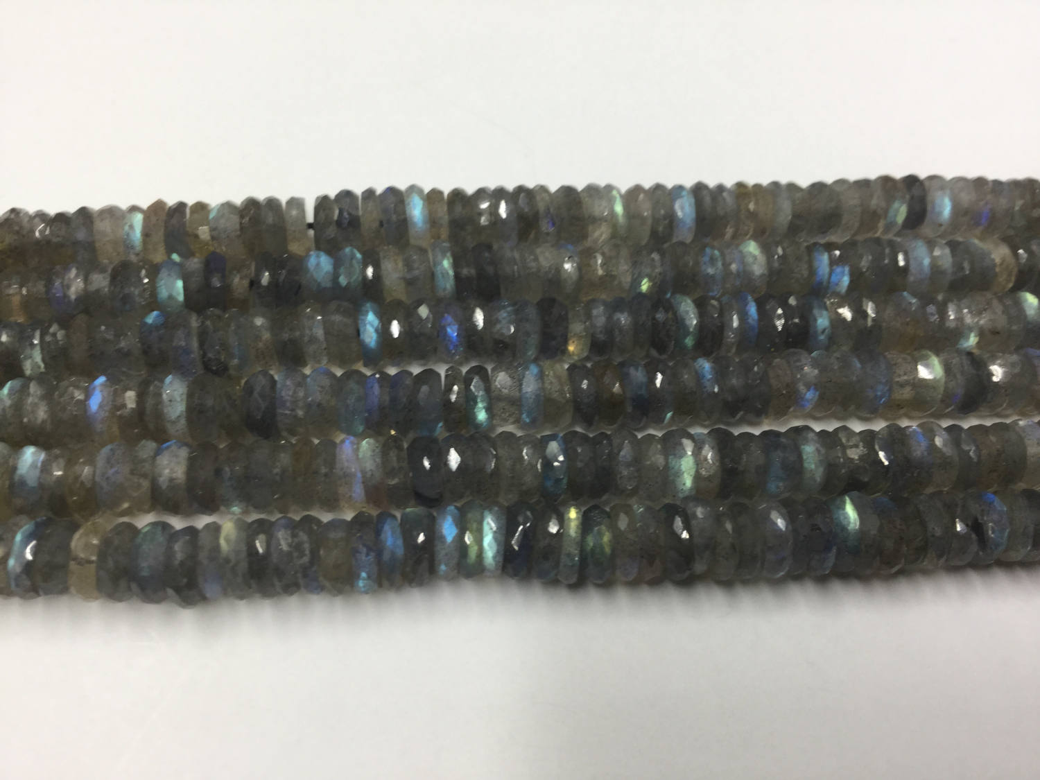 Labradorite Tires Faceted