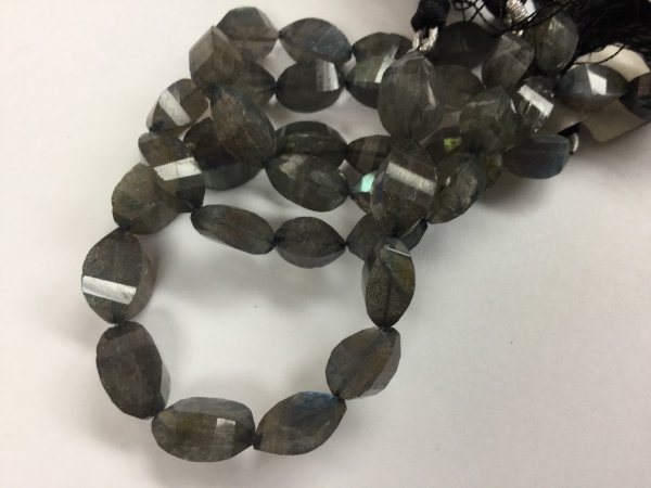 Labradorite Twisted oval Faceted