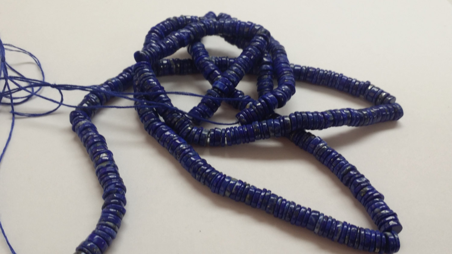 Lapis Tire Shape NATURAL