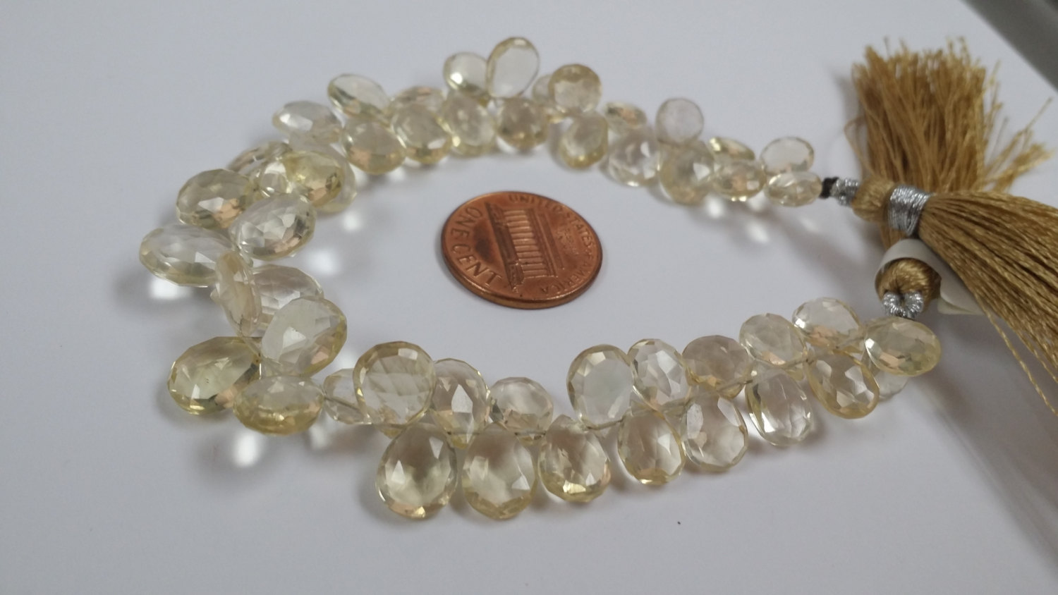 Light Beer Hydro Quartz Pear Faceted