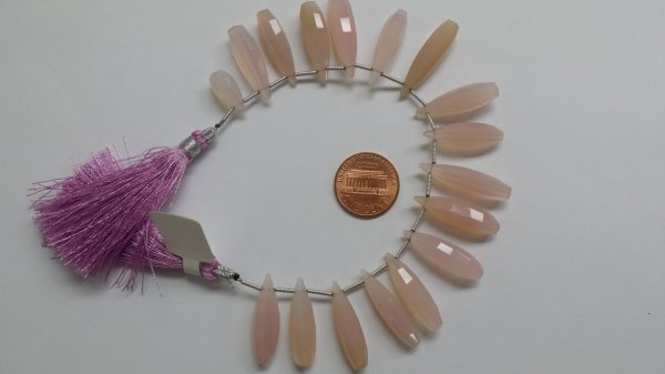 Light Cream Pink Hydro Quartz Long Drops