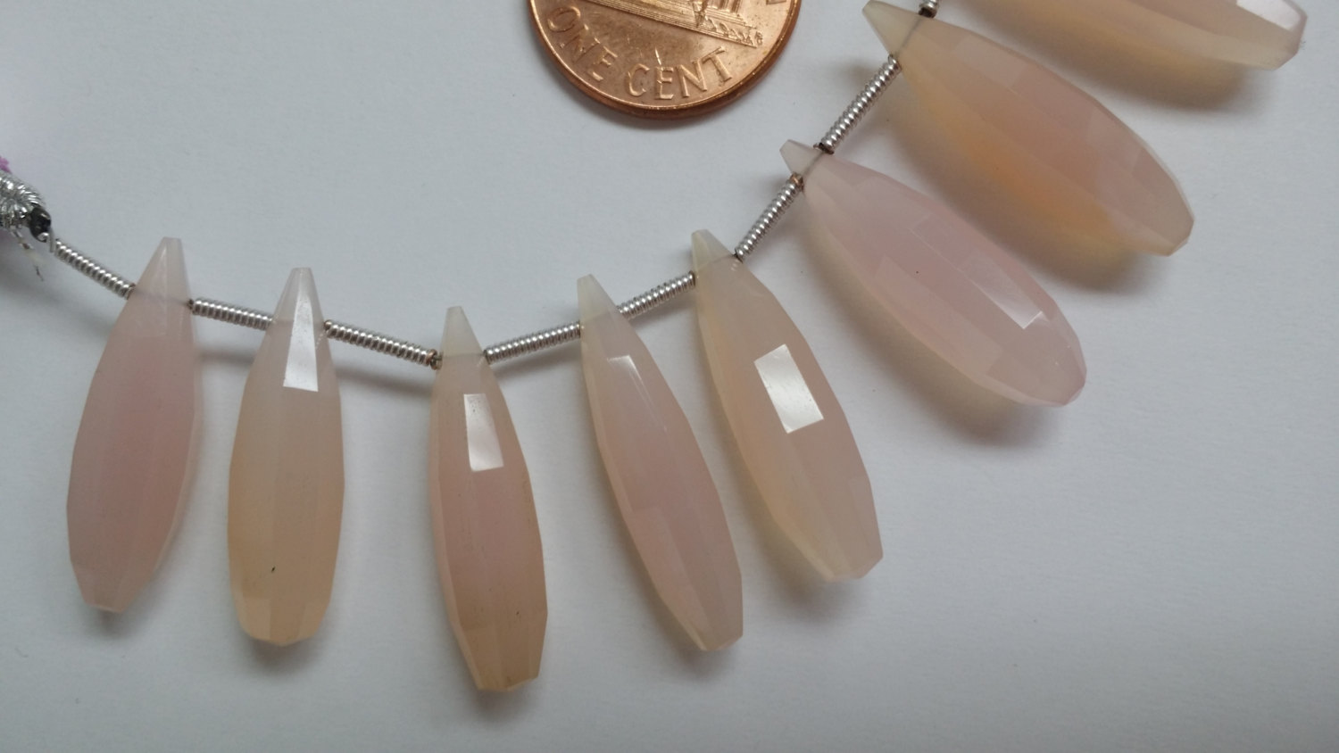 Light Cream Pink Hydro Quartz Long Drops