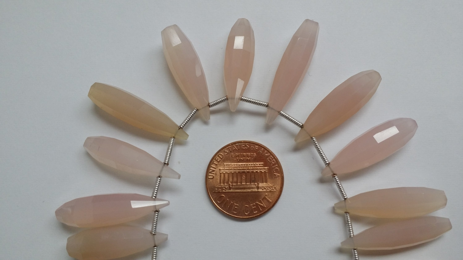 Light Cream Pink Hydro Quartz Long Drops