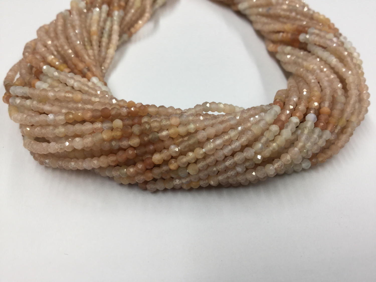 Maltee Moonstone Rondelles Faceted