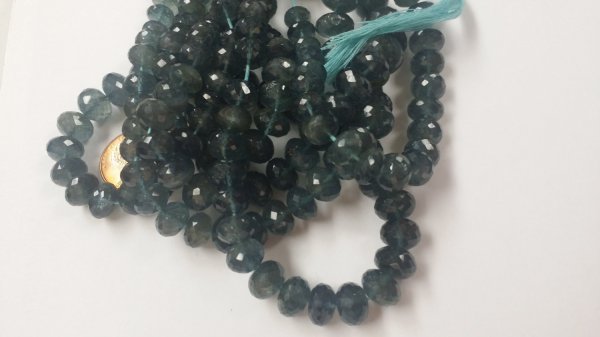 Moss Aquamarine Rondelle Faceted (Dark)