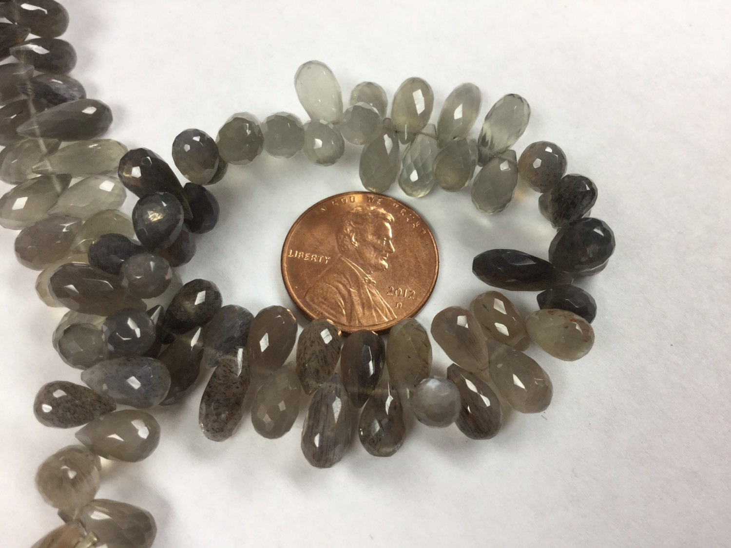 Moss Light Grey/Brown Moonstone Drops Faceted