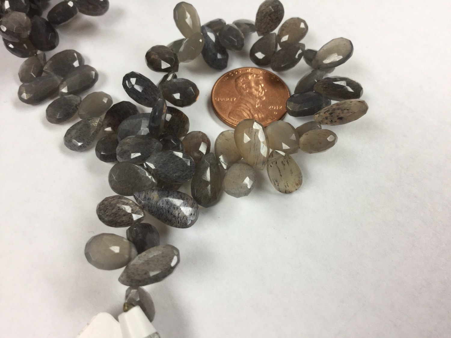 Moss Light Grey/Brown Moonstone Pears Faceted