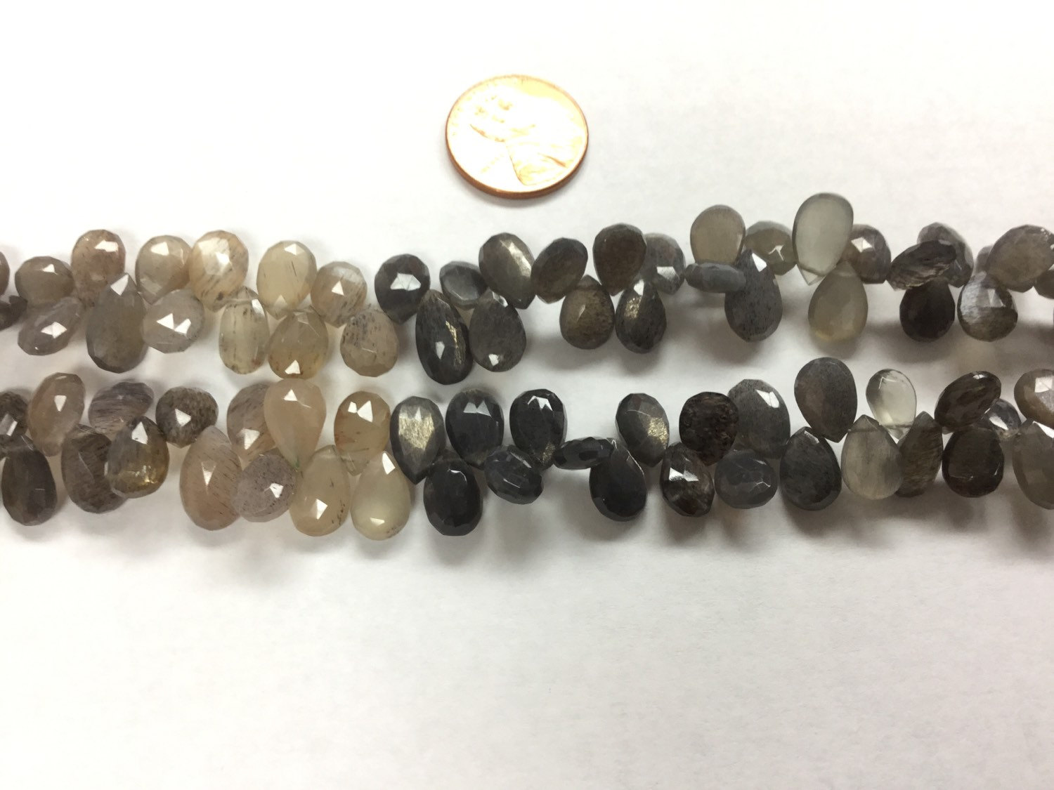 Moss Light Grey/Brown Moonstone Pears Faceted