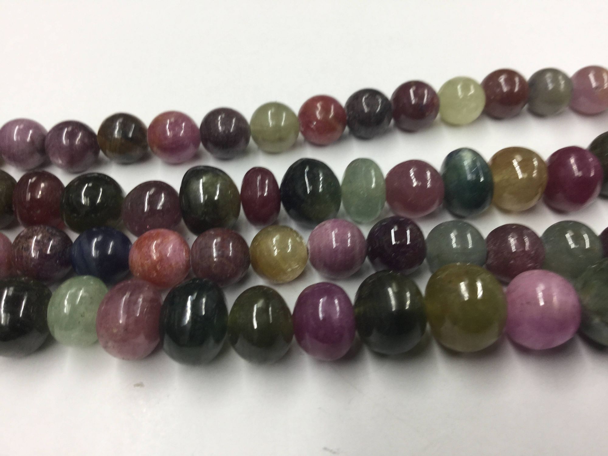 Multi Sapphire Rounds Smooth