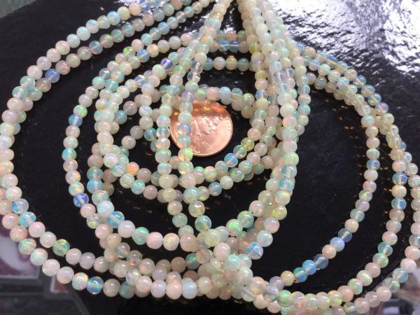 Natural Ethiopian Opal Rounds Smooth