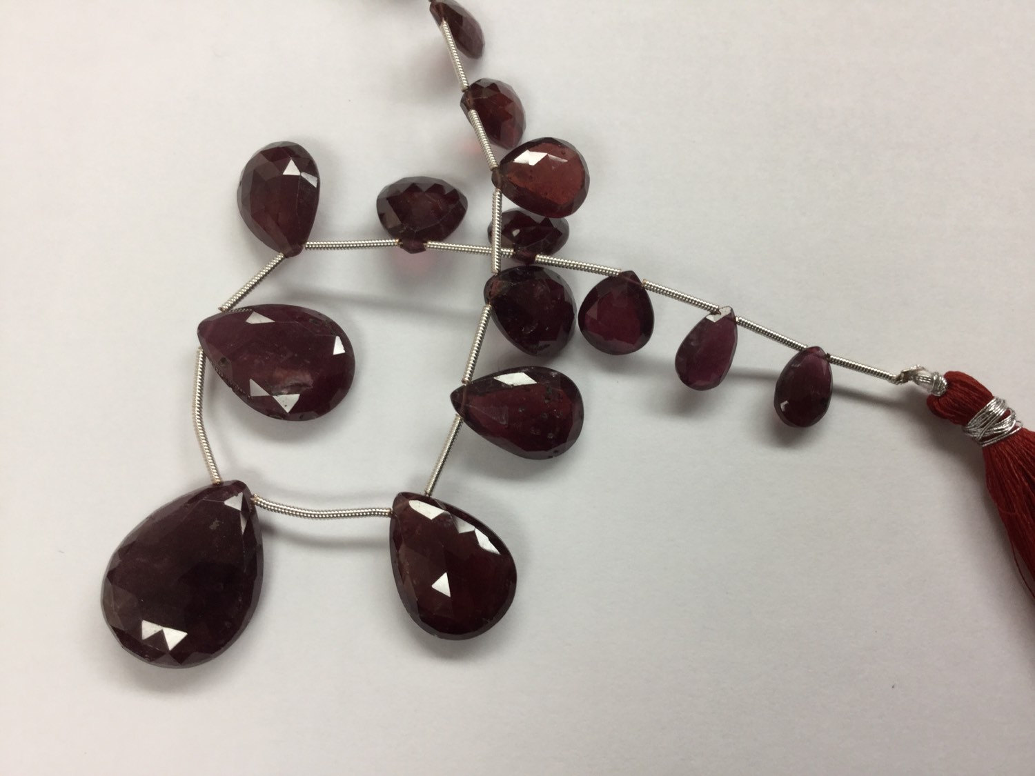 Natural Garnet Pears Faceted