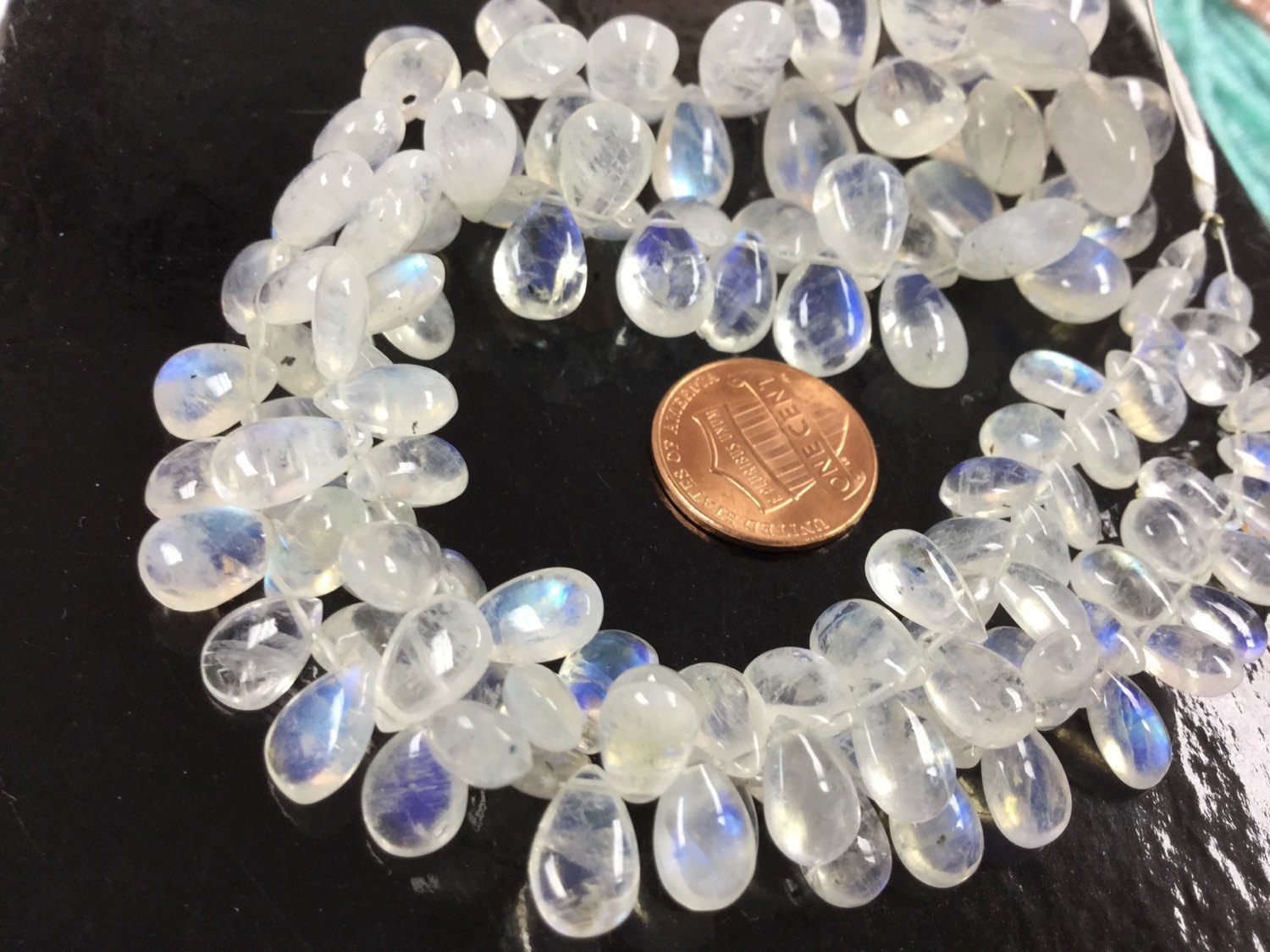 Natural Moonstone Pears Smooth