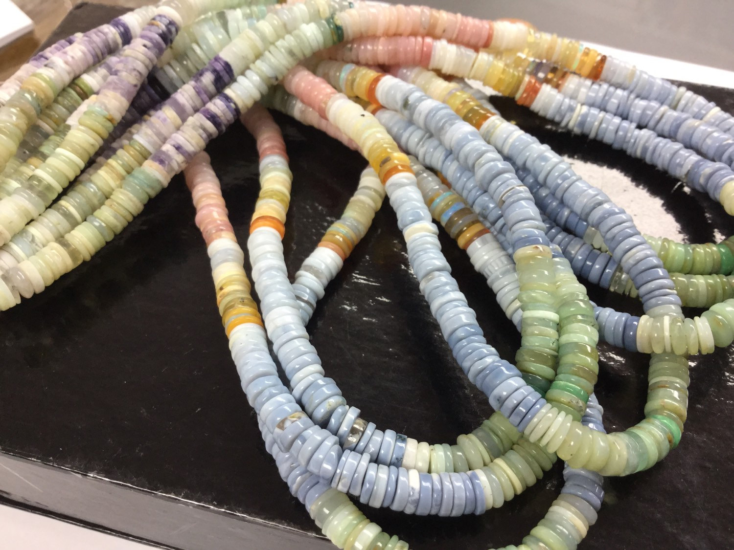 Peruvian, Ethiopian and Mexican Opal Tires Smooth