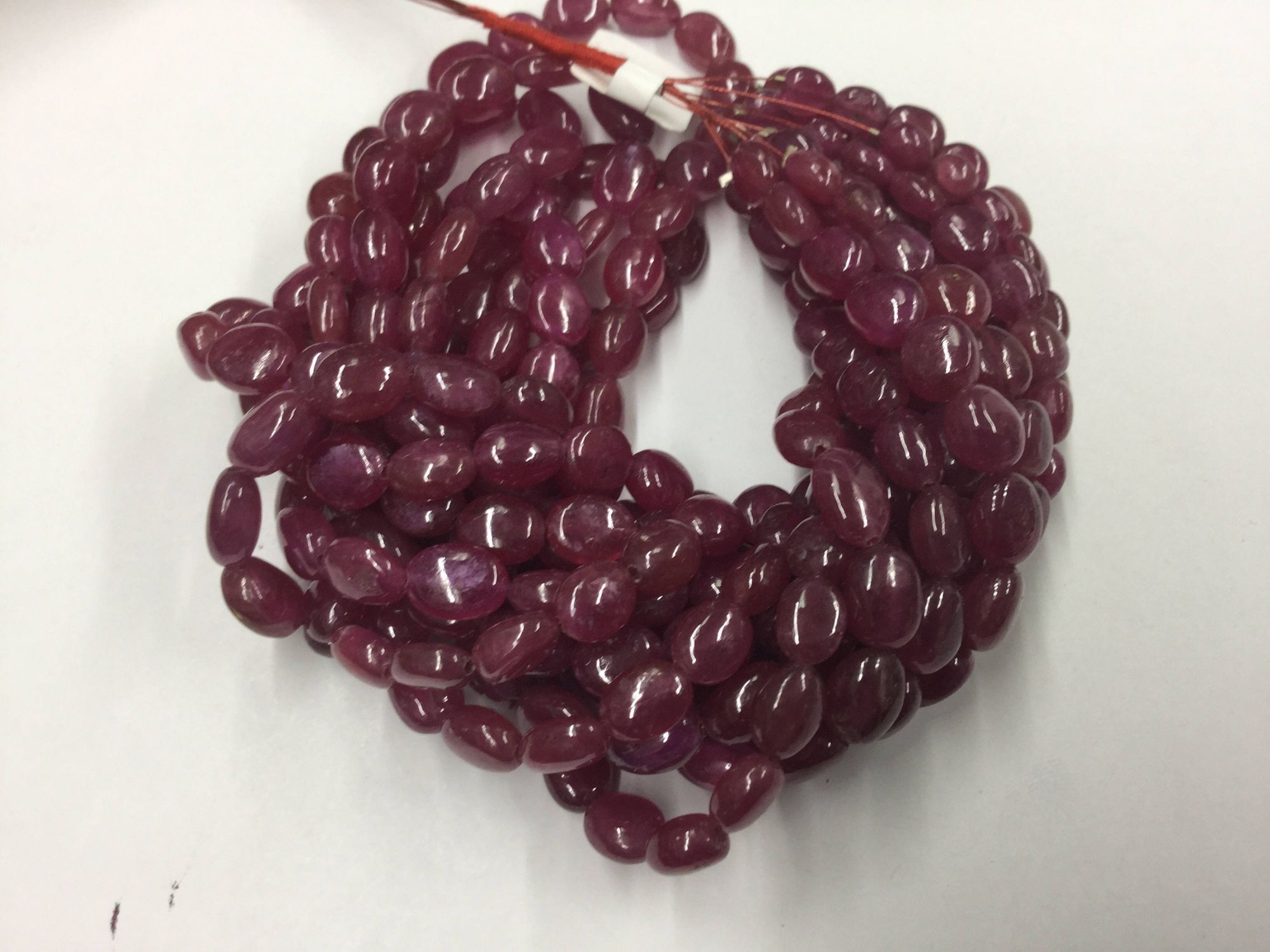 Pink Sapphire/Ruby Ovals Smooth