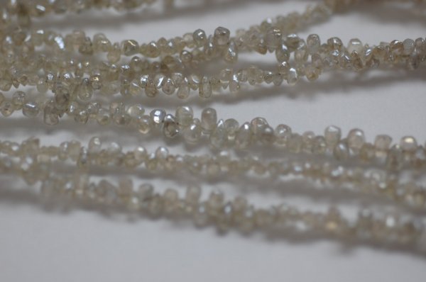 Rough Cut Drop Ivory Natural Zircon Faceted (Platinum Polished)