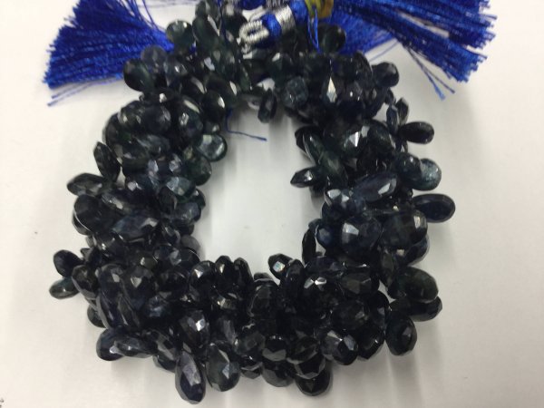 Shaded Blue Sapphire Pears Faceted