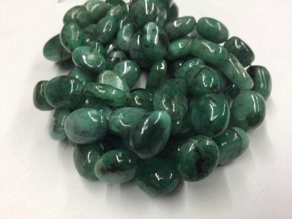 Shaded Emerald Ovals Smooth