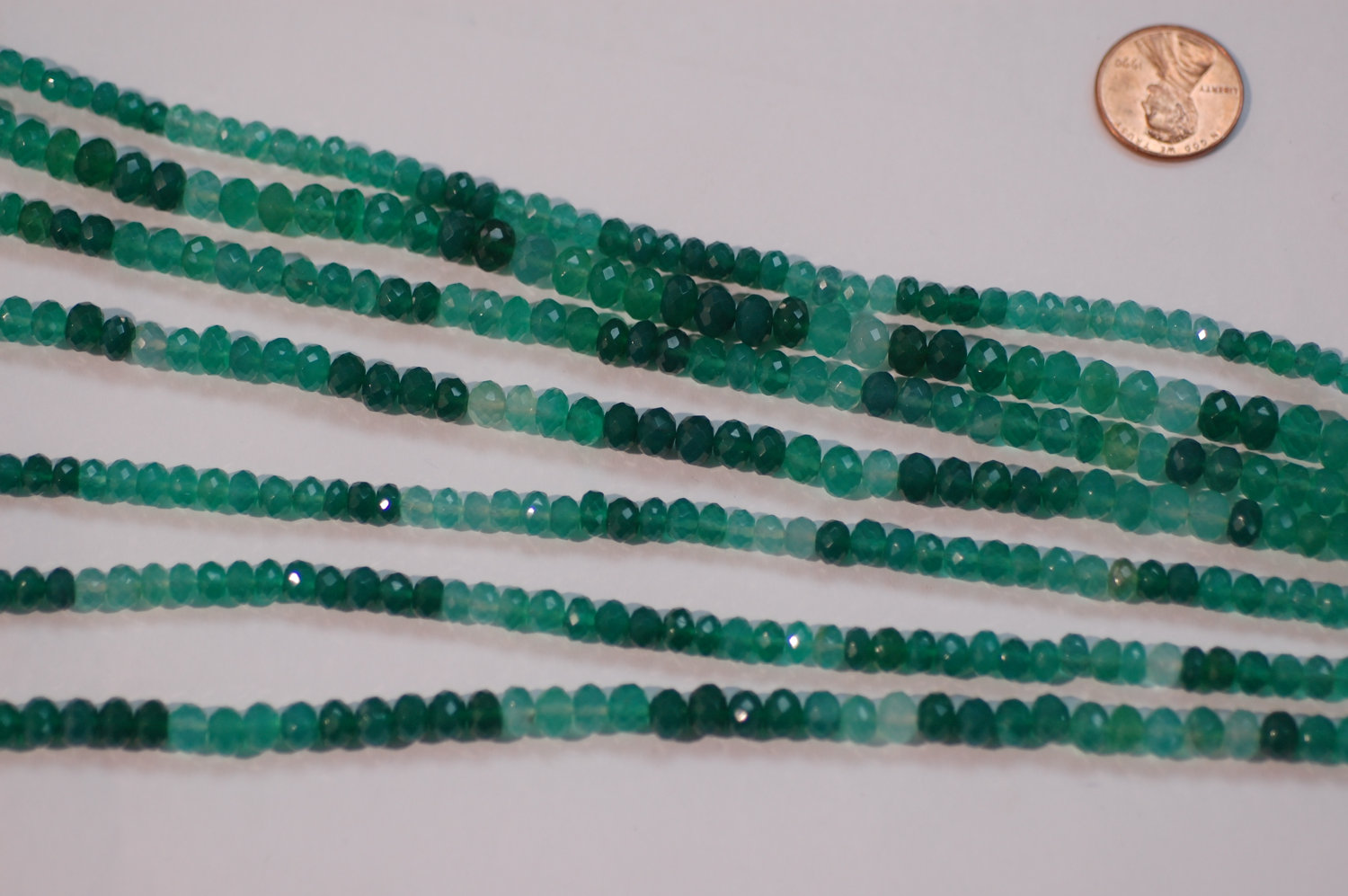 Shaded Green Onyx Rondelle Faceted