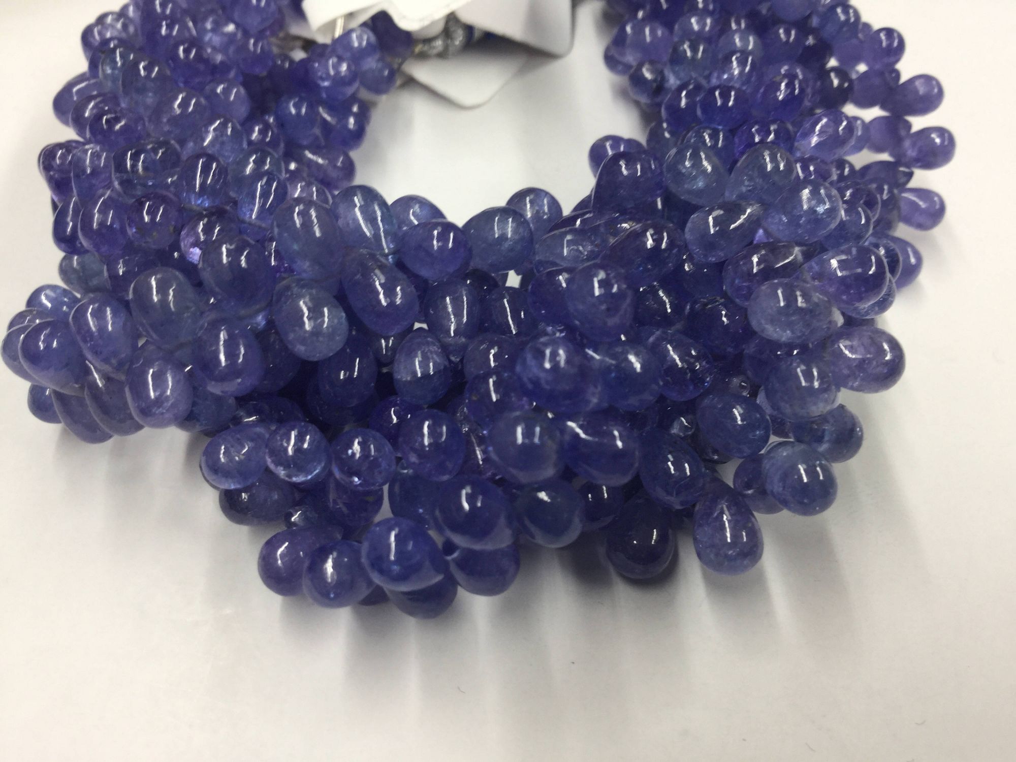 Tanzanite Drops Smooth