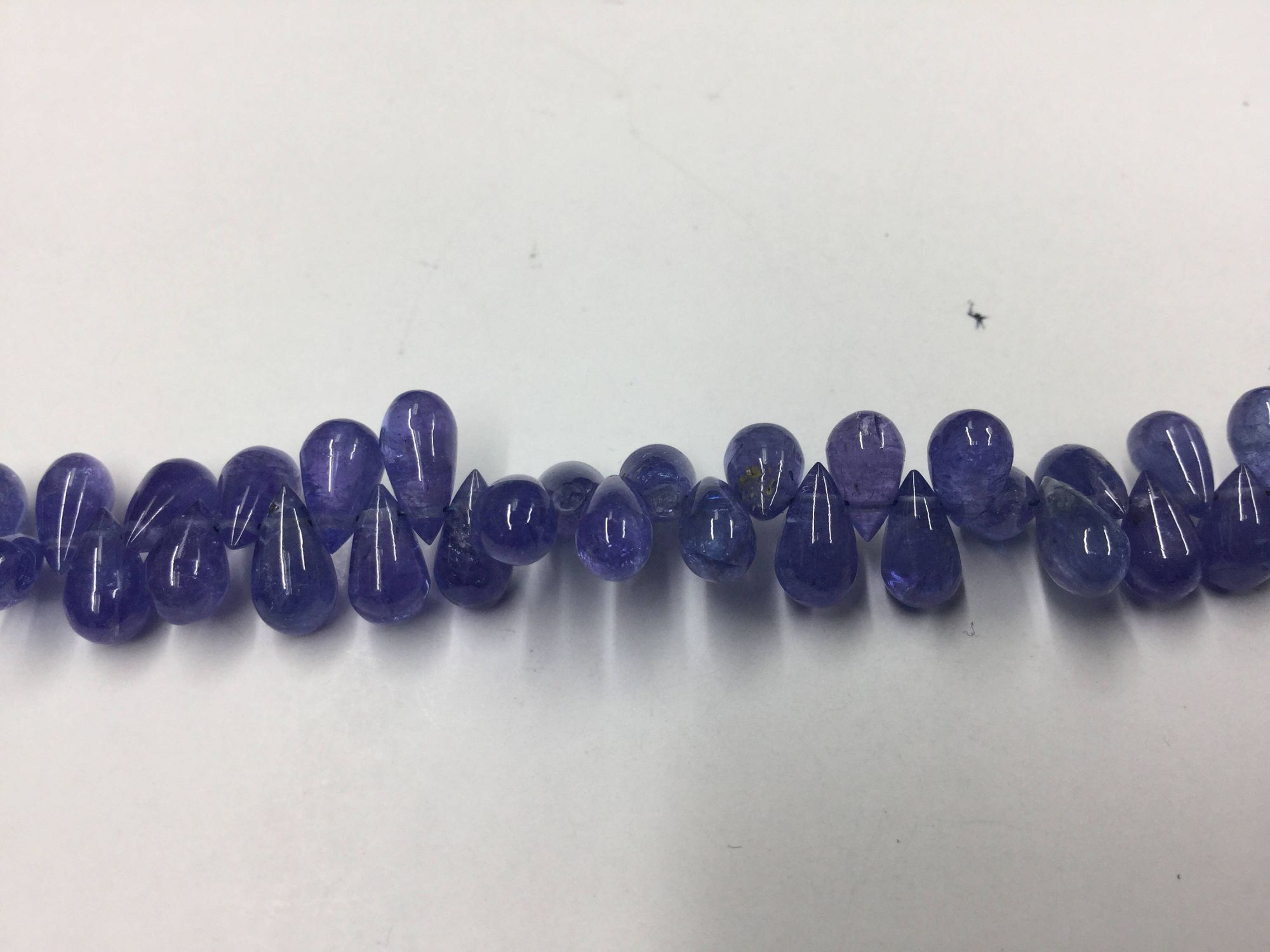 Tanzanite Drops Smooth