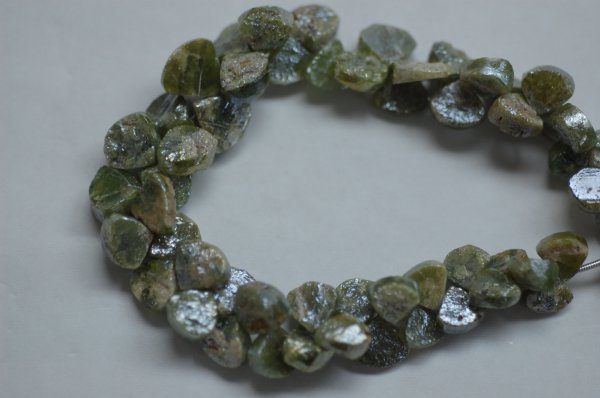 Vesuvianite Hearts Faceted (Coated)