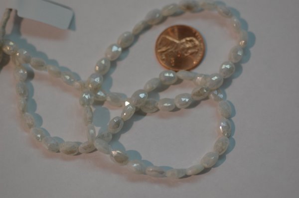 White Corundum Oval Faceted (Platinum Polished)