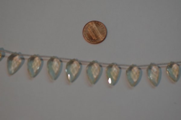 Yellowish White Hydro Quartz Leaf Checker Board Cut